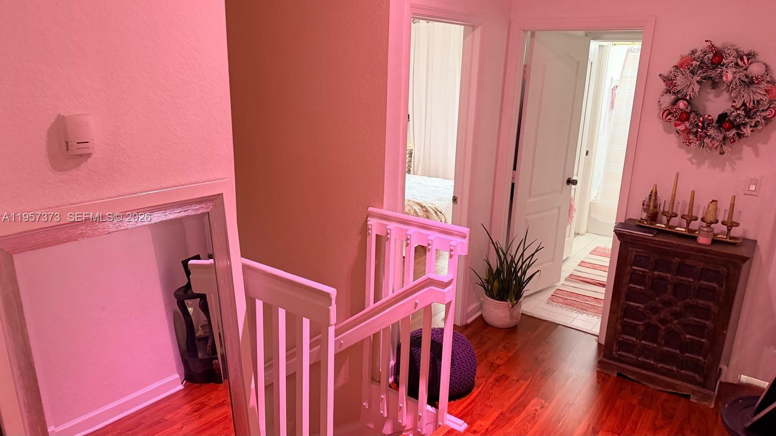 DORAL ISLES NORTH SEC ONE - Residential