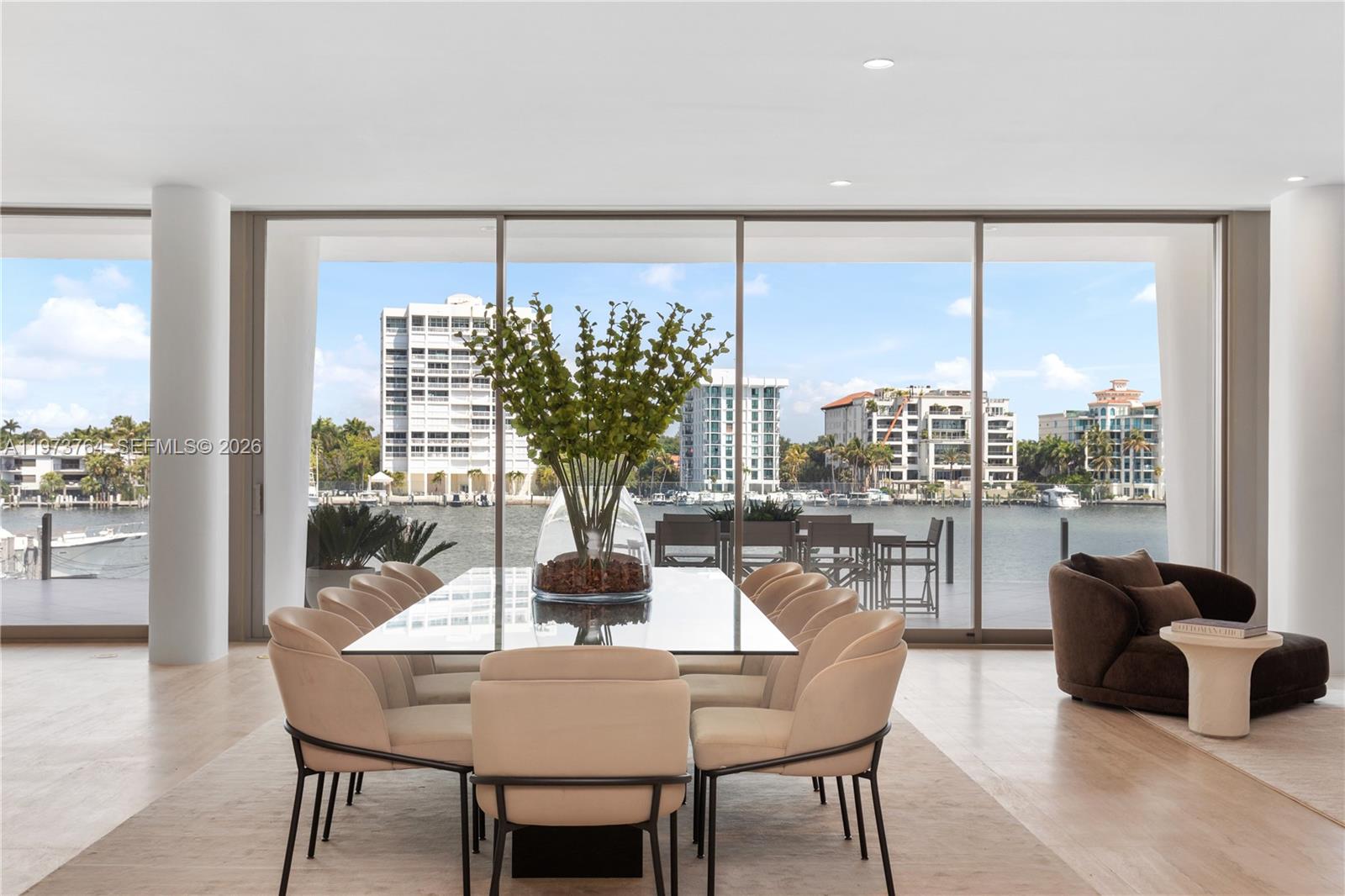 Vita Grove Isle - Residential