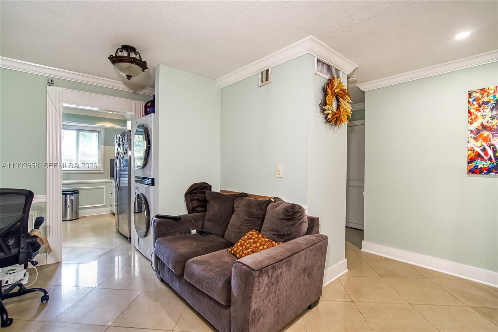ELSINORE BEACH BOULEVARD - Residential Income