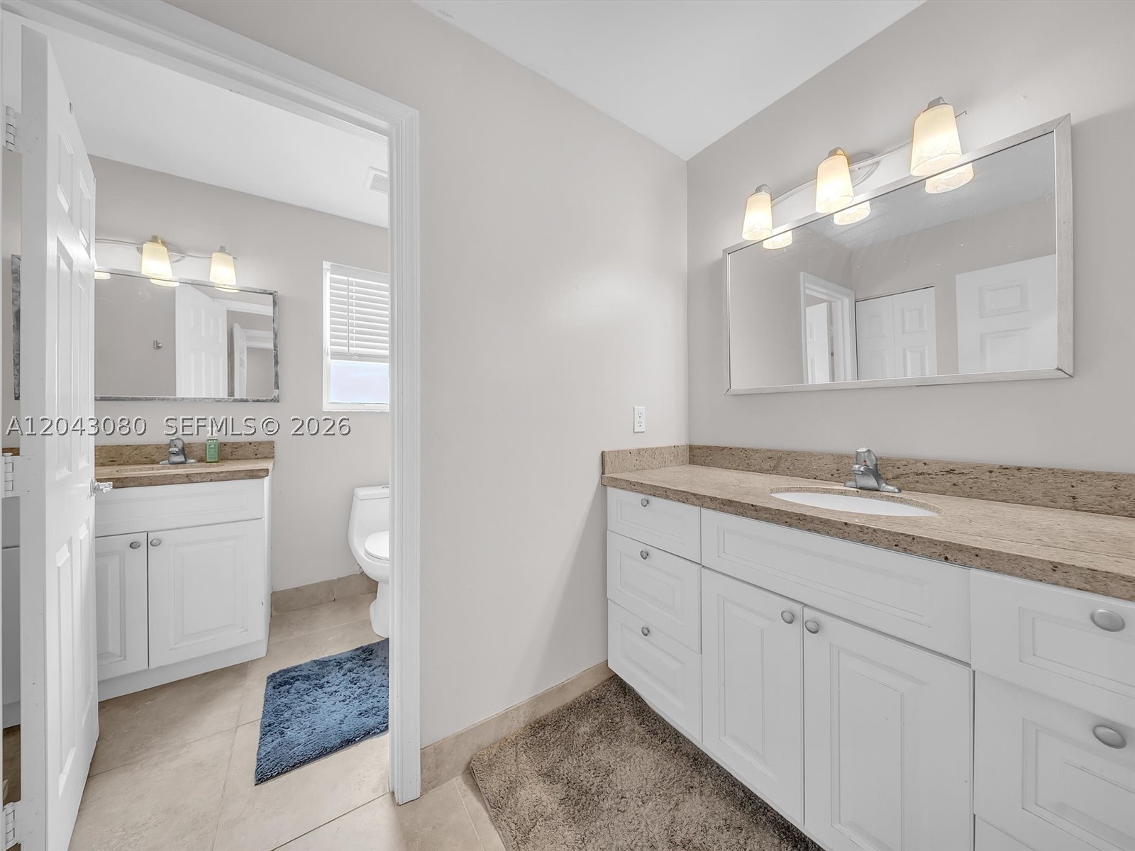 RIVIERA ISLES/CAPRI - Residential