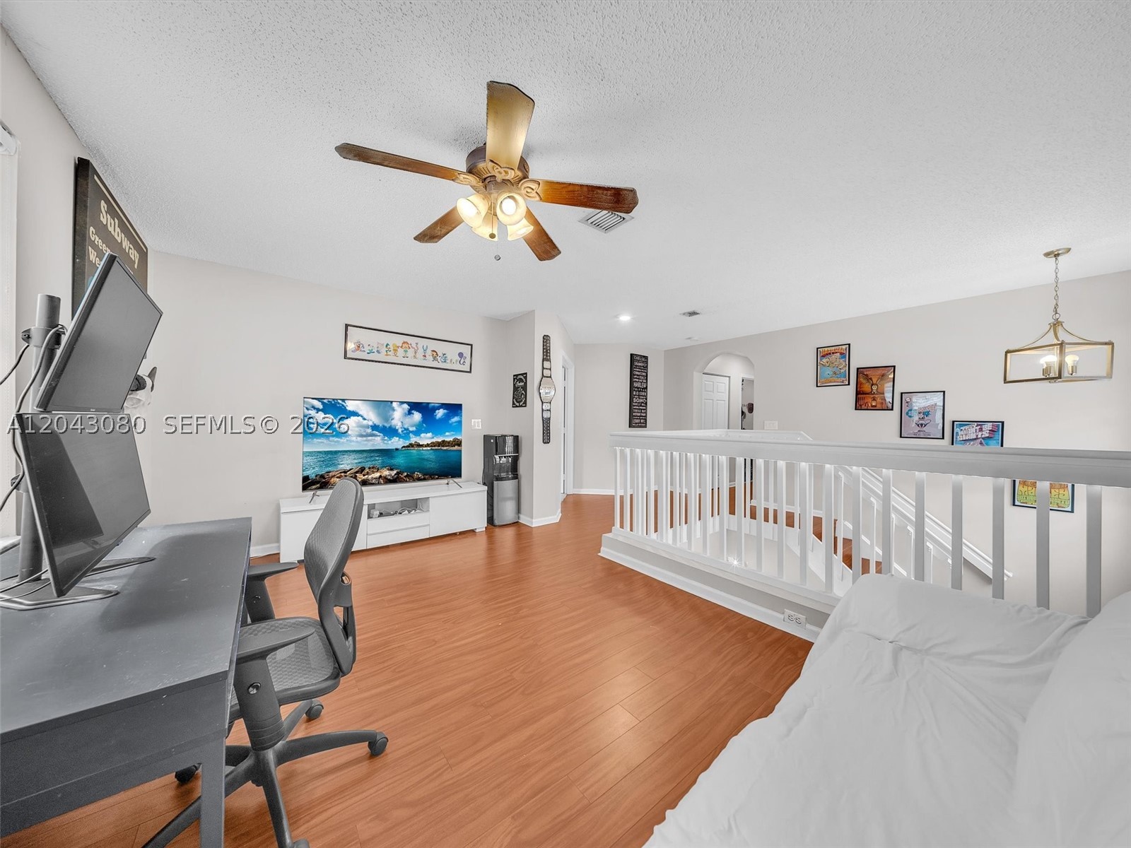 RIVIERA ISLES/CAPRI - Residential