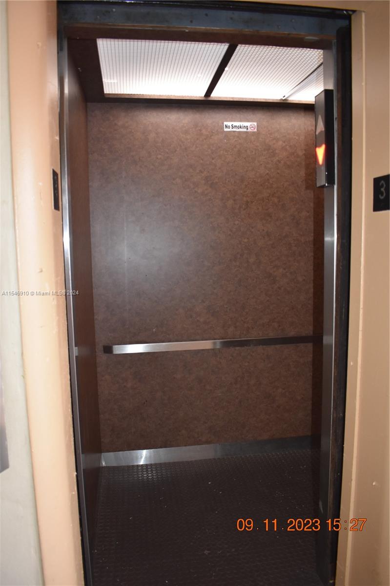 SUTTON HOUSE CONDO - Residential