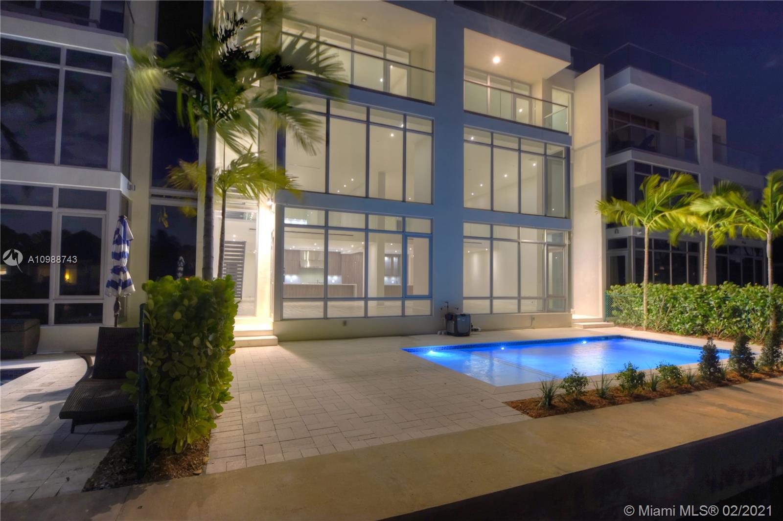 Aqua Marina - Residential