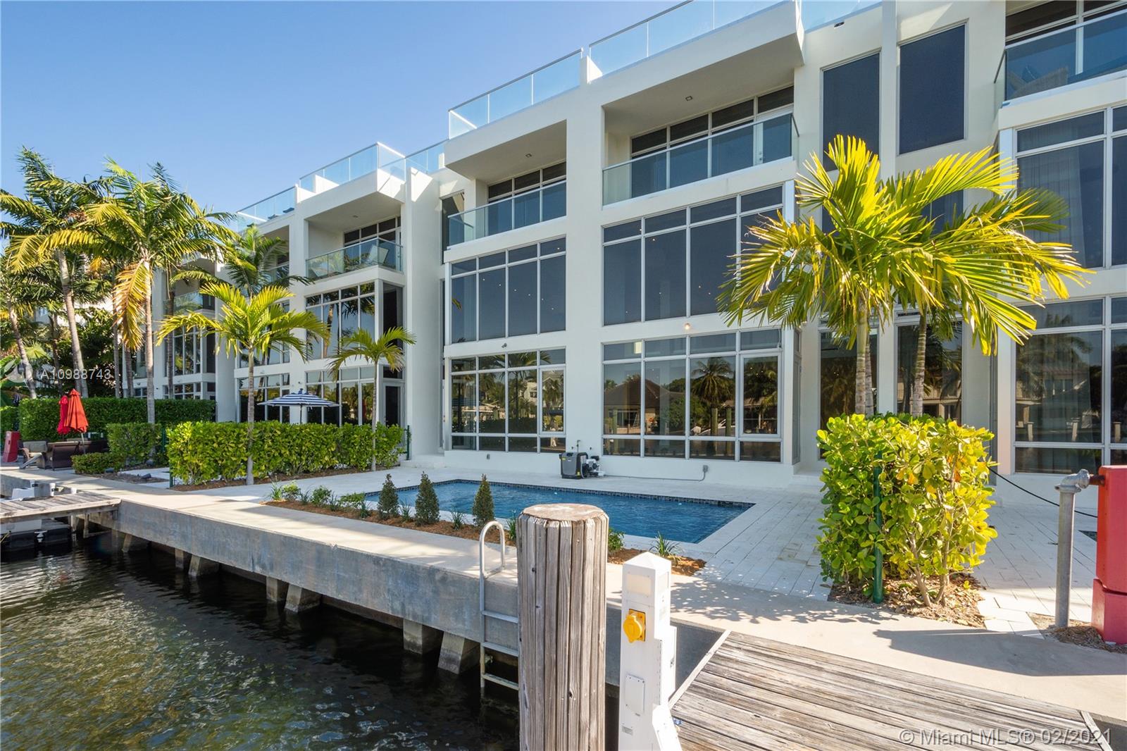 Aqua Marina - Residential