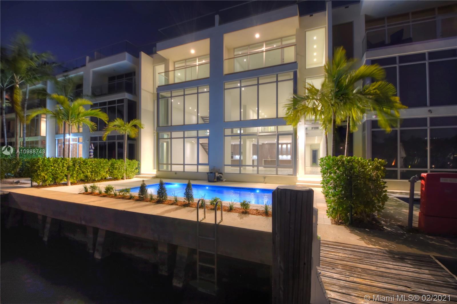 Aqua Marina - Residential