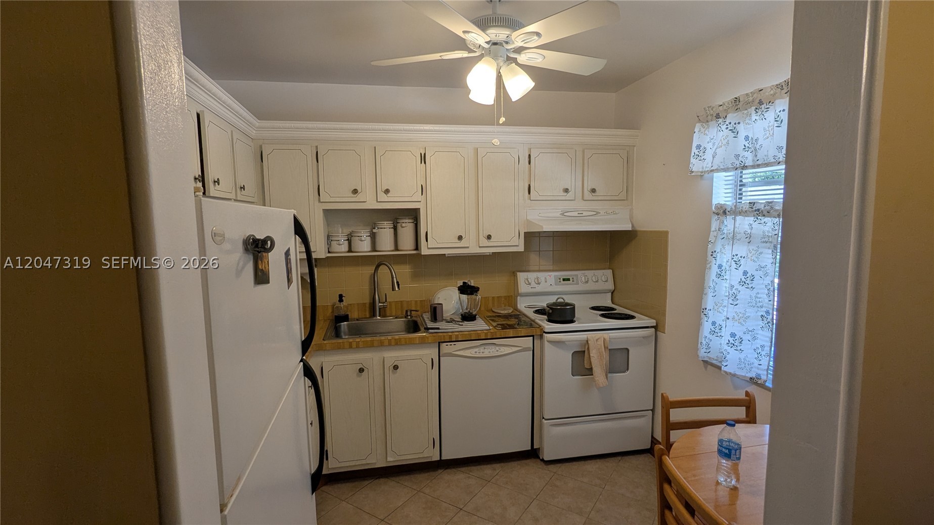 ORIOLE GARDENS THREE 70 C - Residential