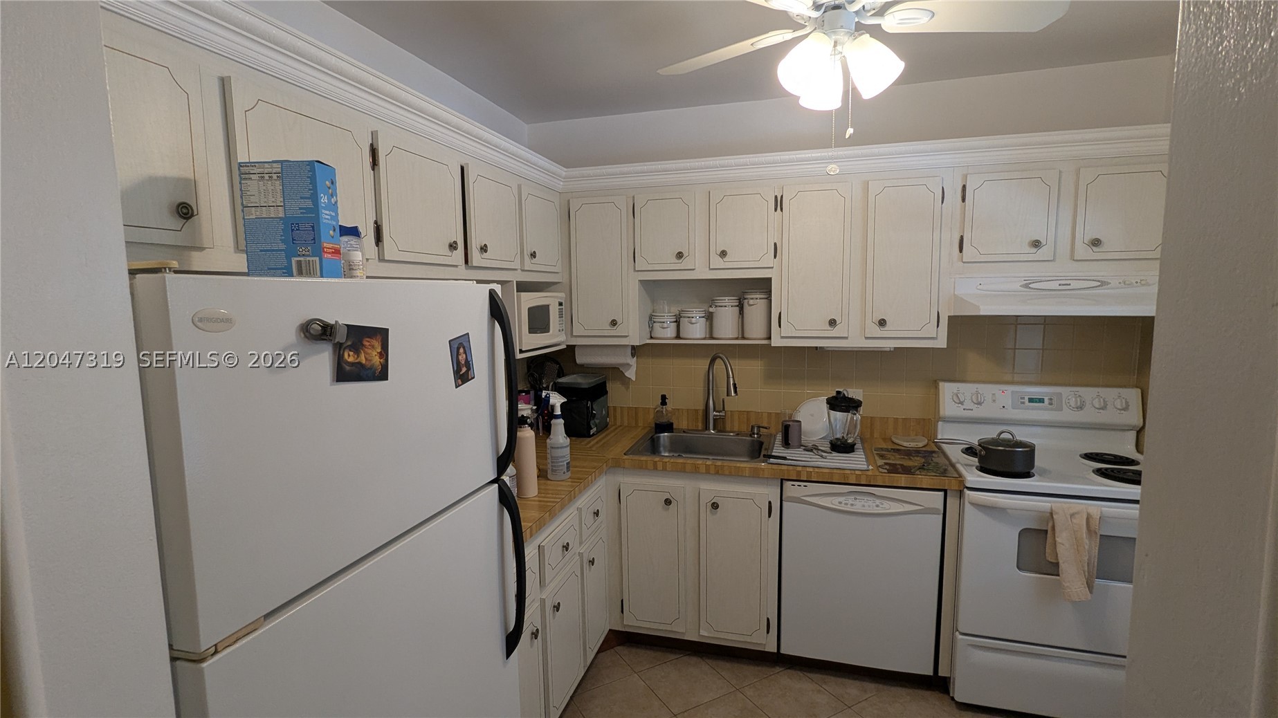 ORIOLE GARDENS THREE 70 C - Residential