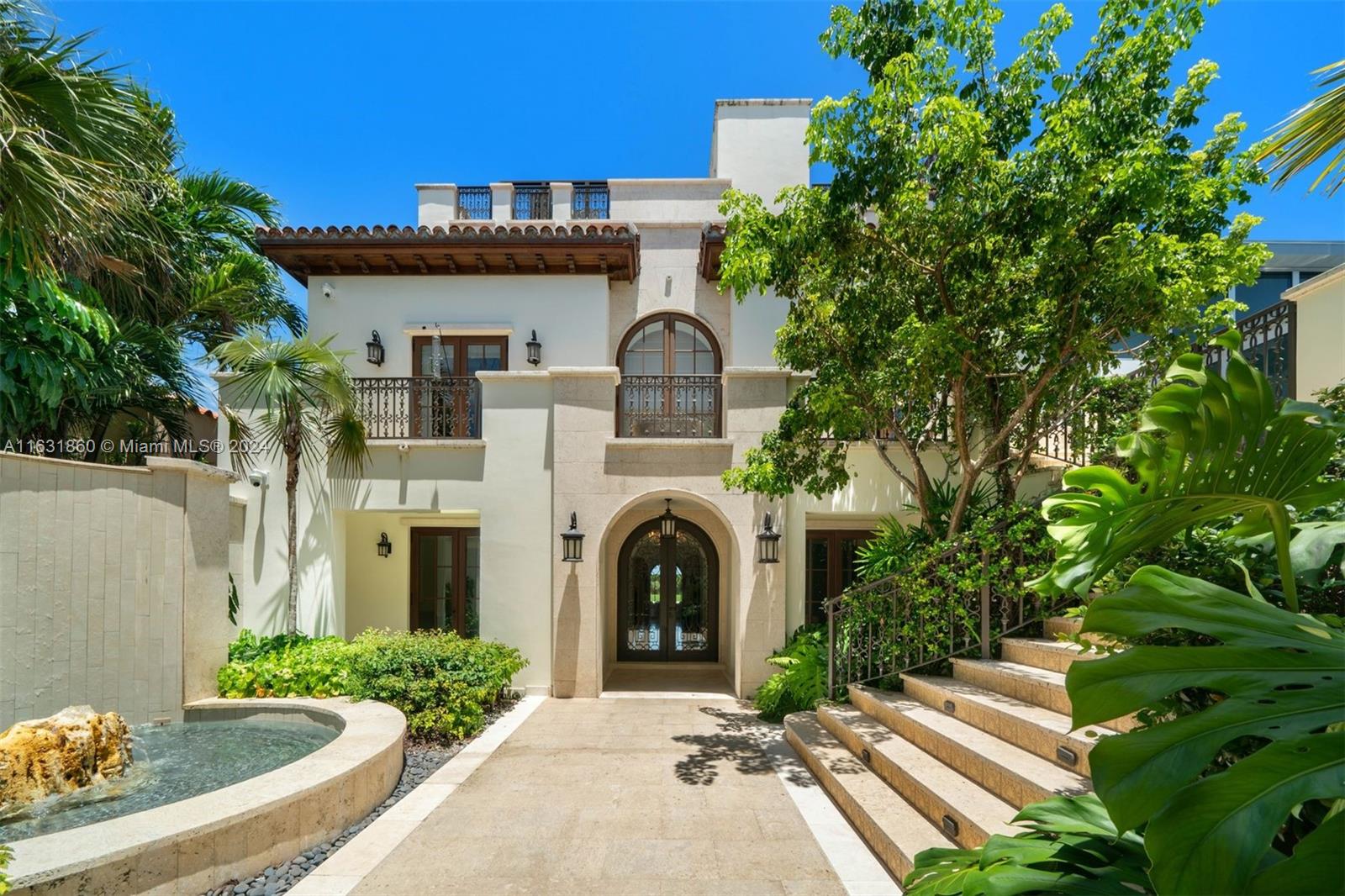 ALTOS DEL MAR NO 1 - Residential