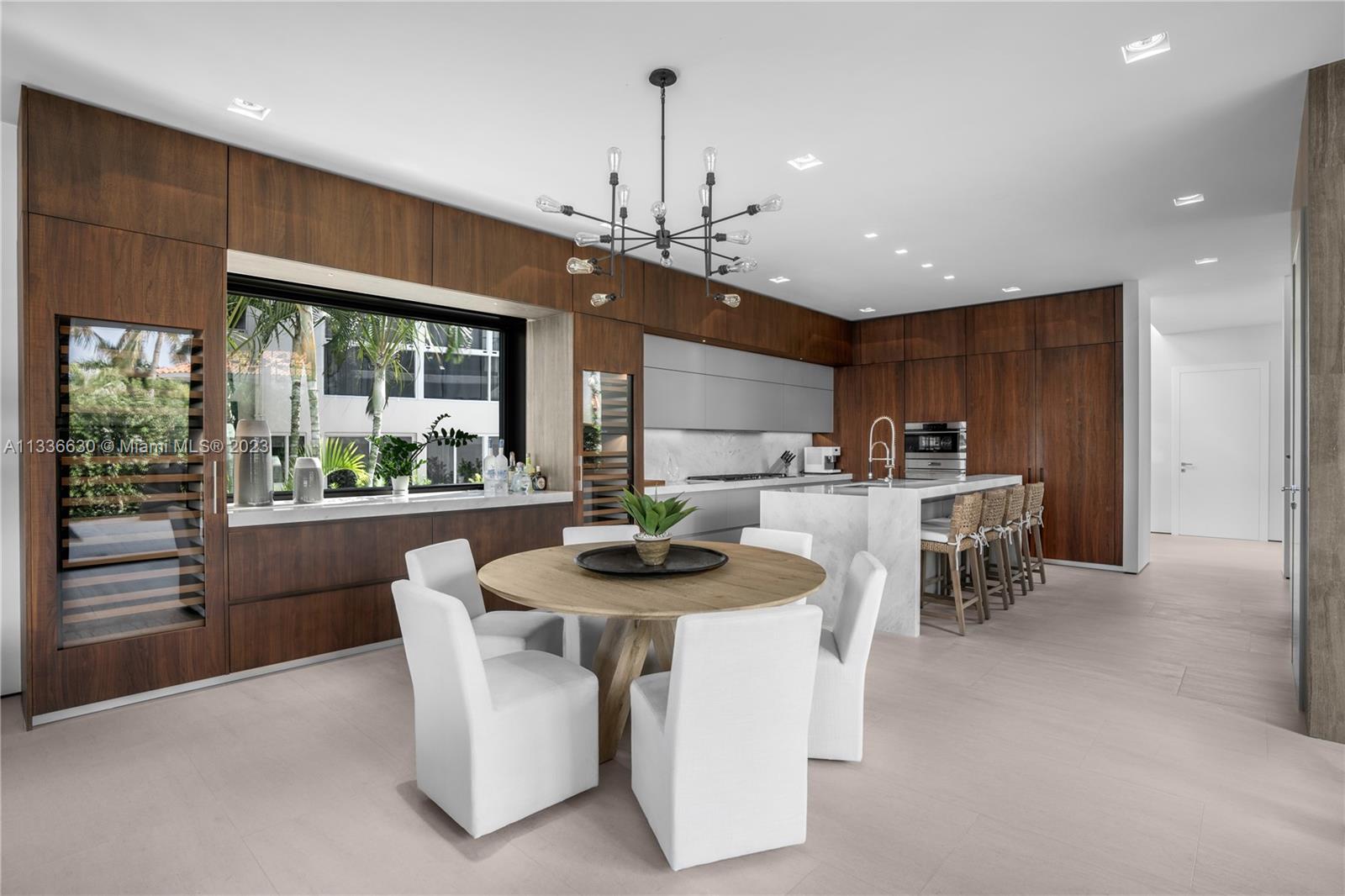 HIBISCUS ISLAND - Residential