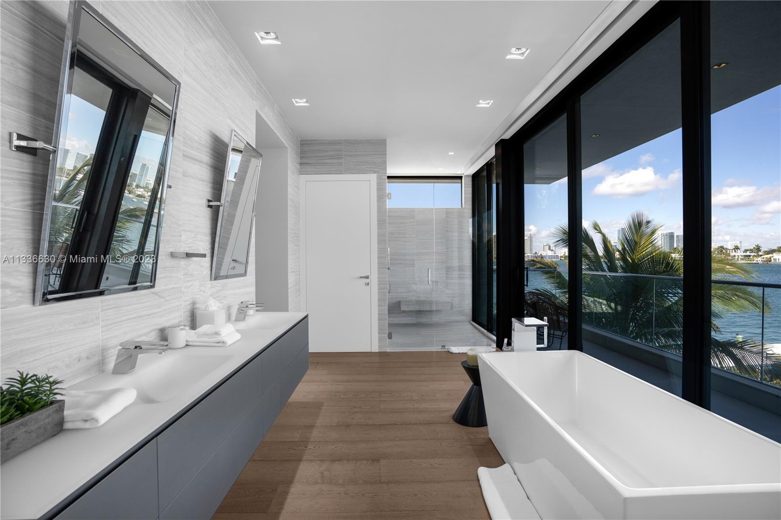 HIBISCUS ISLAND - Residential