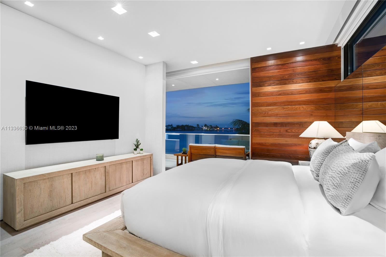 HIBISCUS ISLAND - Residential