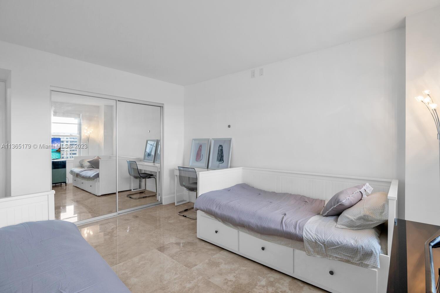 COMMODORE CLUB WEST CONDO - Residential Lease