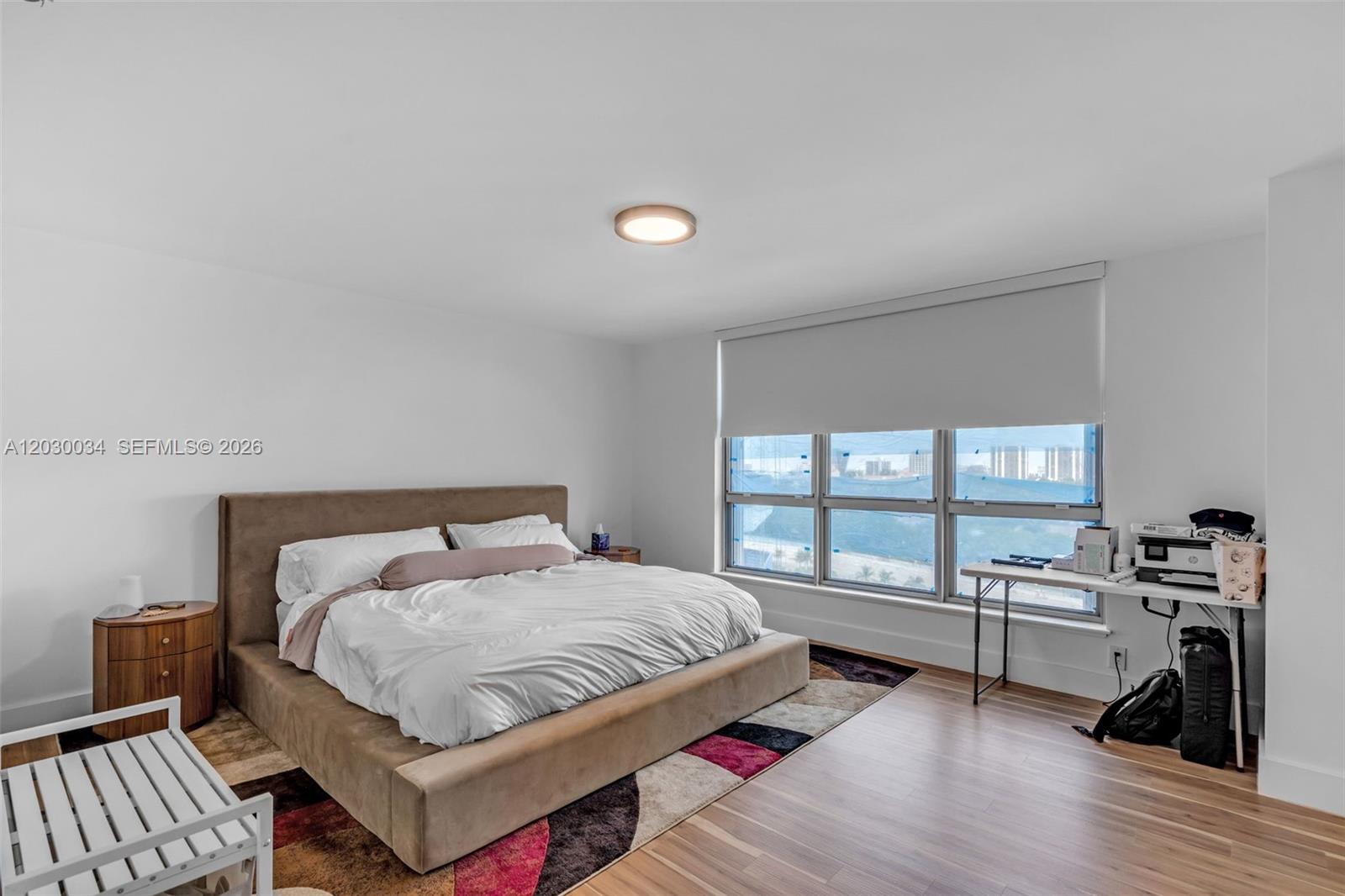 MYSTIC POINTE TOWER 400 C - Residential
