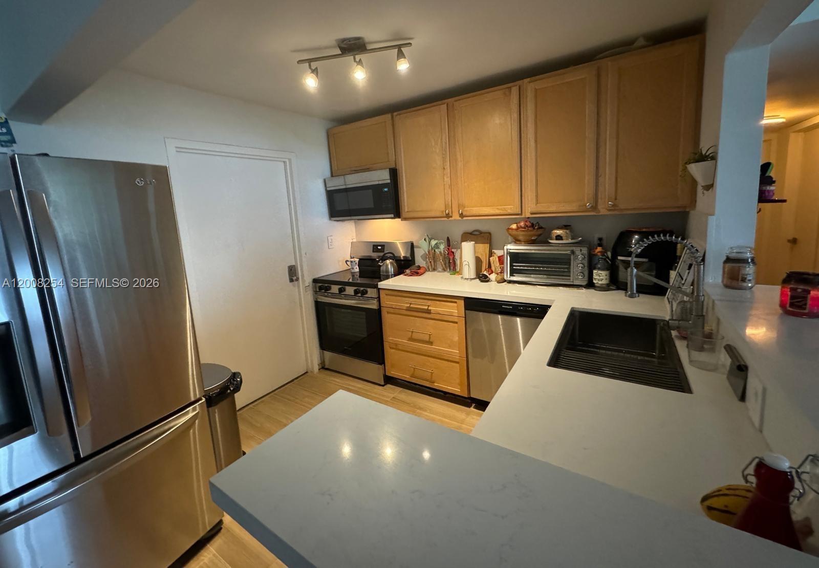 MIAMI SHORES CONDO - Residential