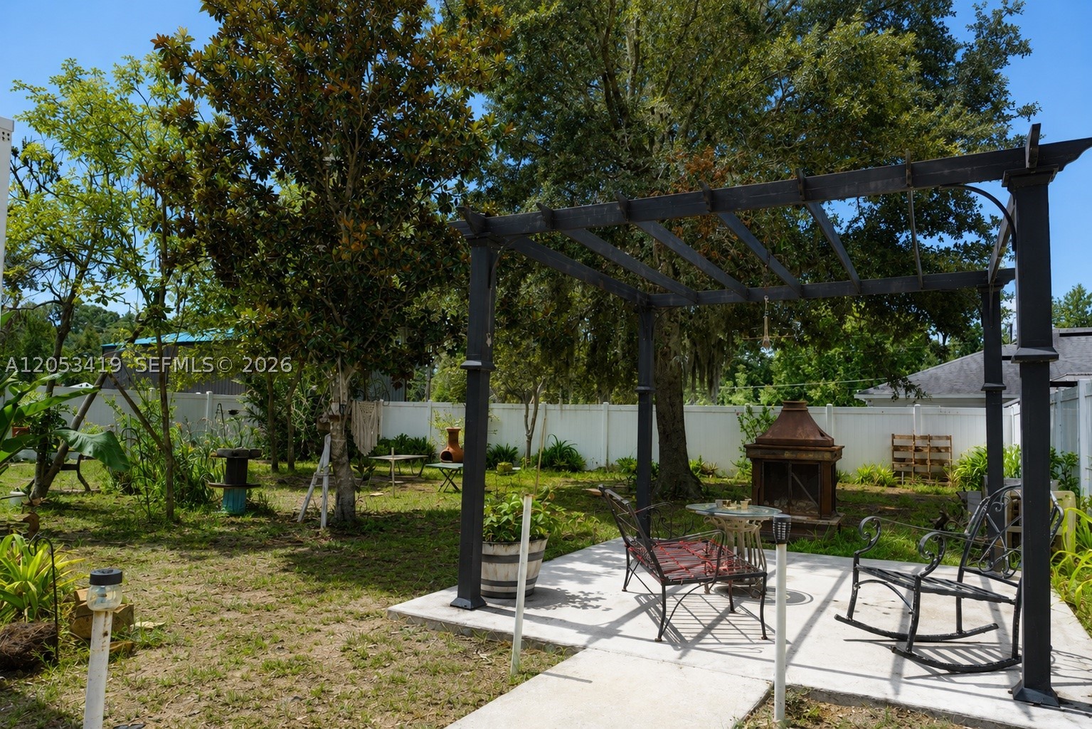 HAINES LAKE ESTATES - Residential