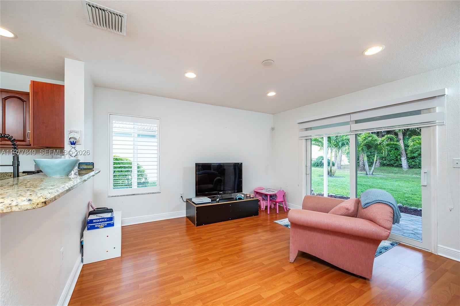 SILVER FALLS - Residential