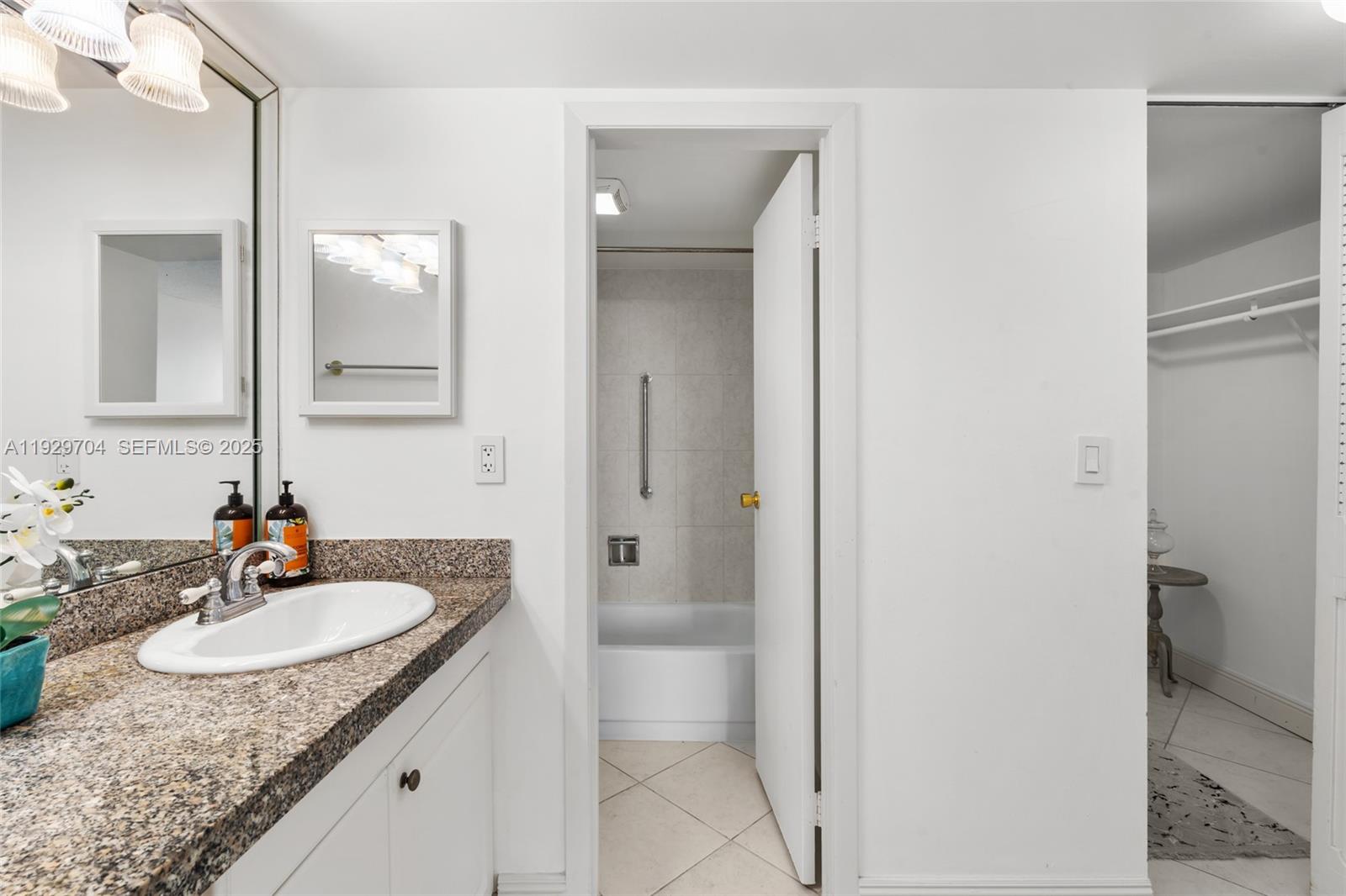 ENSENADA CONDO BLDG E-II - Residential Lease