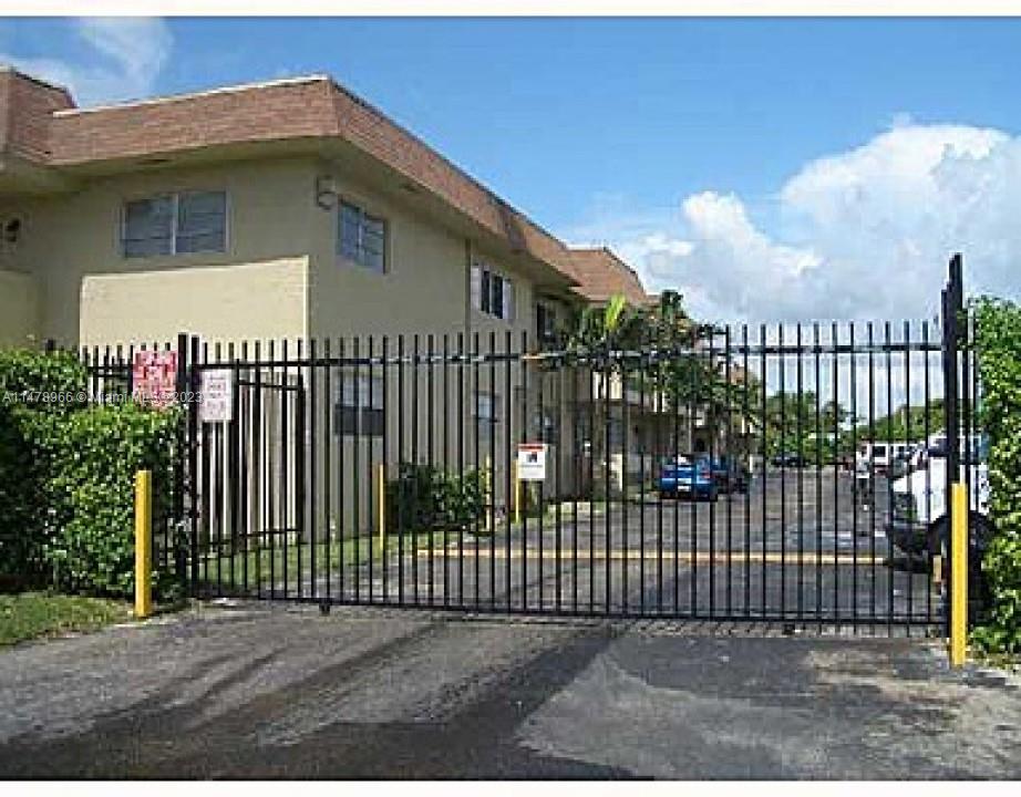 VILLAGIO AT PALMETTO BAY - Residential Lease