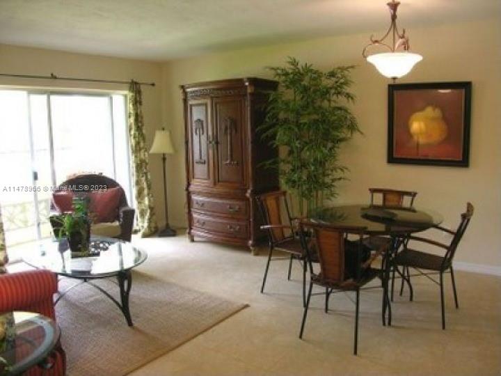 VILLAGIO AT PALMETTO BAY - Residential Lease