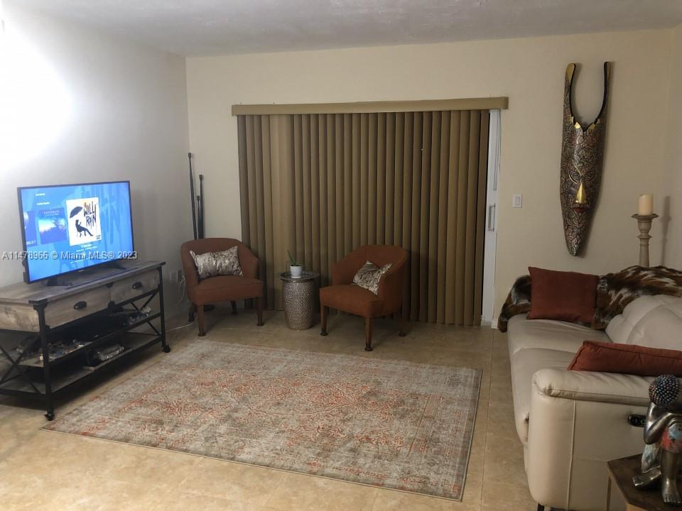 VILLAGIO AT PALMETTO BAY - Residential Lease