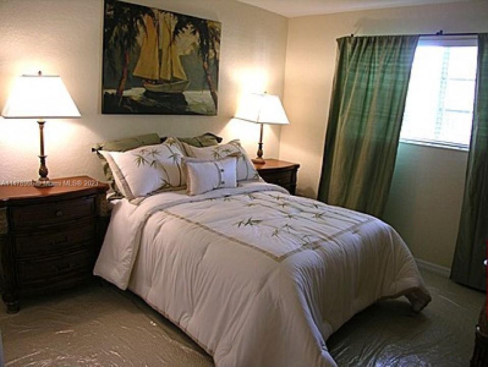 VILLAGIO AT PALMETTO BAY - Residential Lease