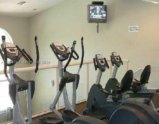 EDGEWATER CONDO - Residential Lease