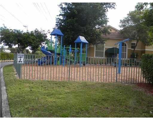 EDGEWATER CONDO - Residential Lease