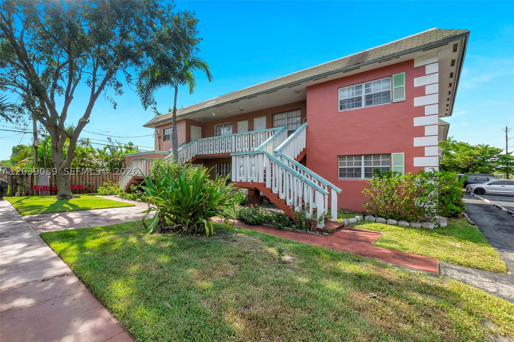 SUNRISE GOLF VILLAGE SEC - Residential Income