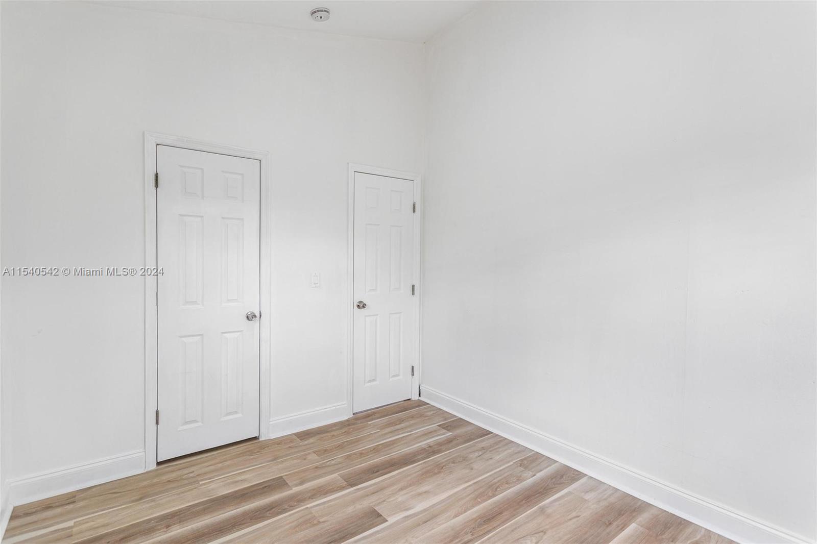 RIVIERA ESTATES 2ND ADDN - Residential Lease