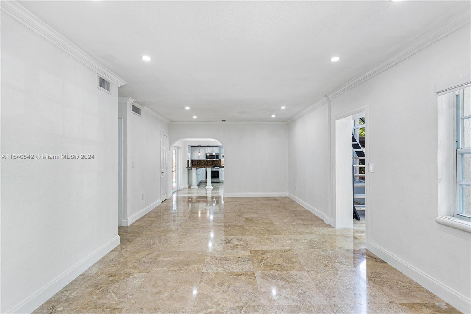RIVIERA ESTATES 2ND ADDN - Residential Lease