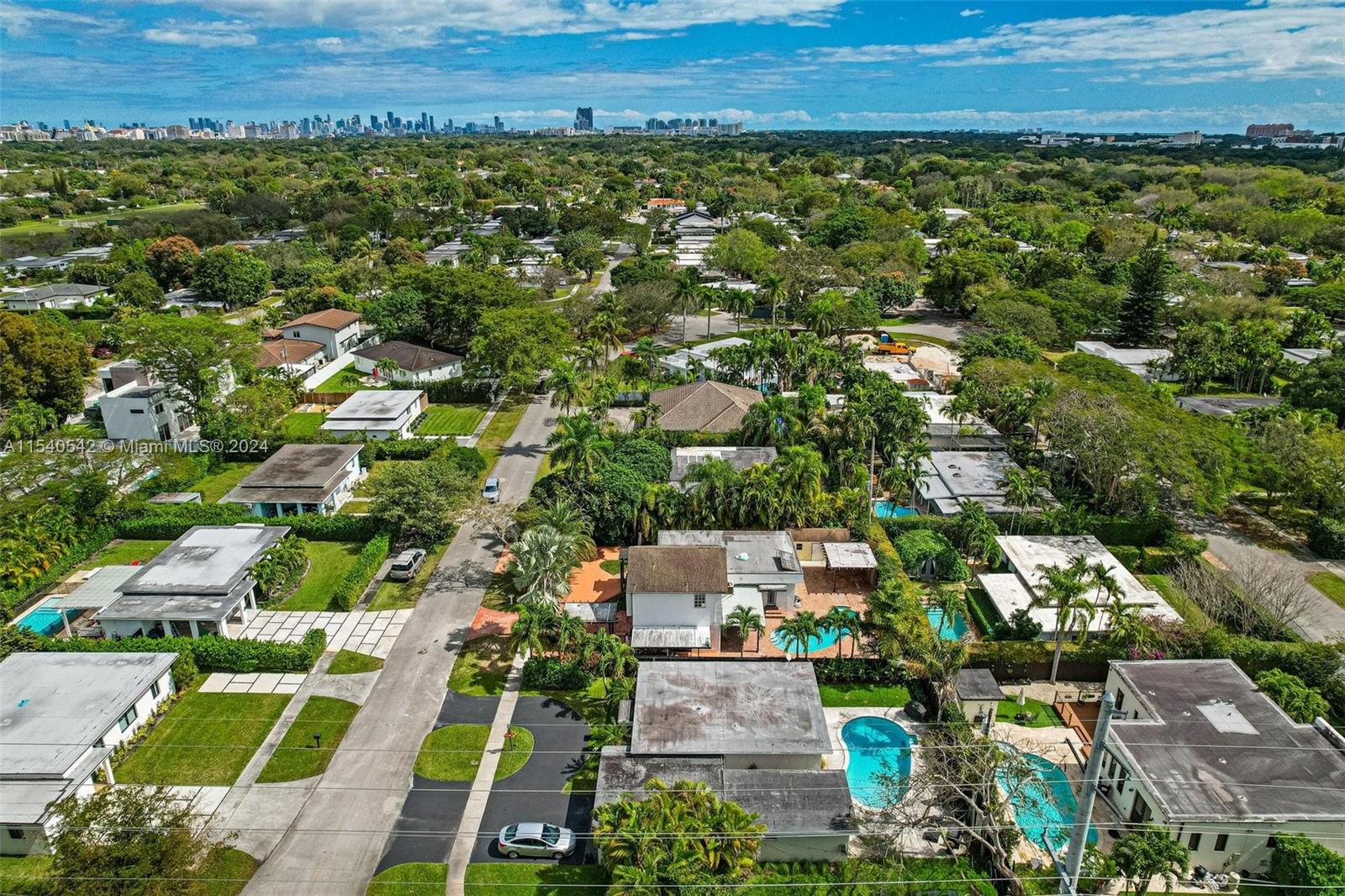 RIVIERA ESTATES 2ND ADDN - Residential Lease