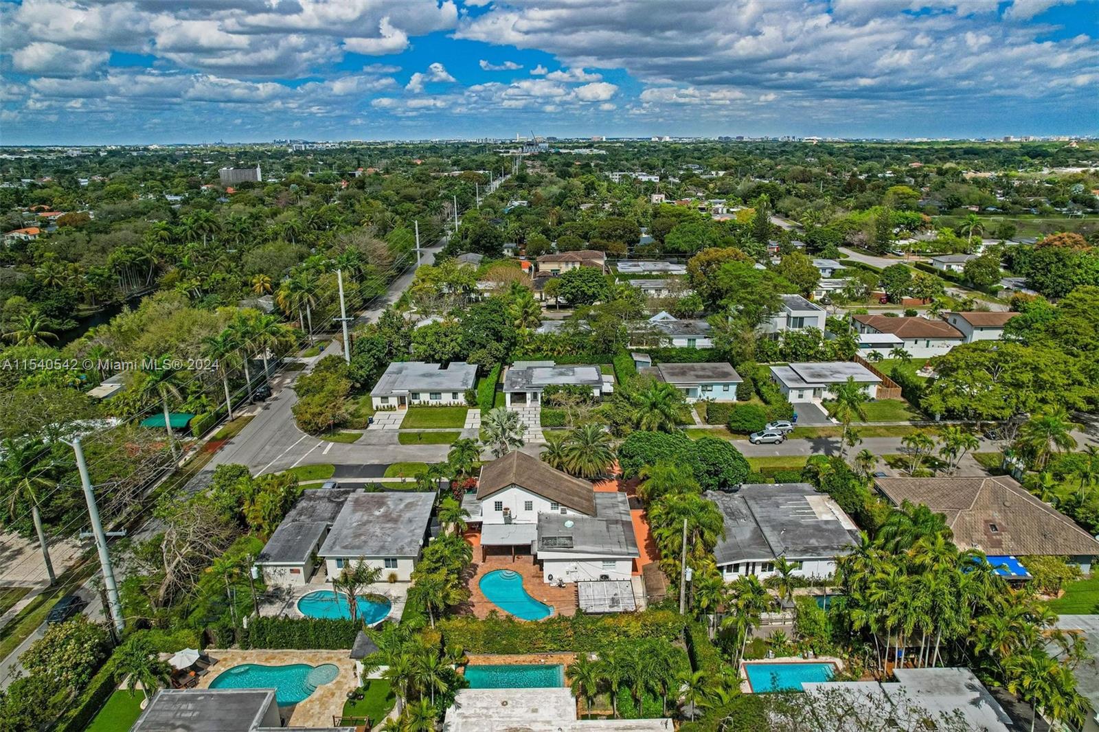 RIVIERA ESTATES 2ND ADDN - Residential Lease