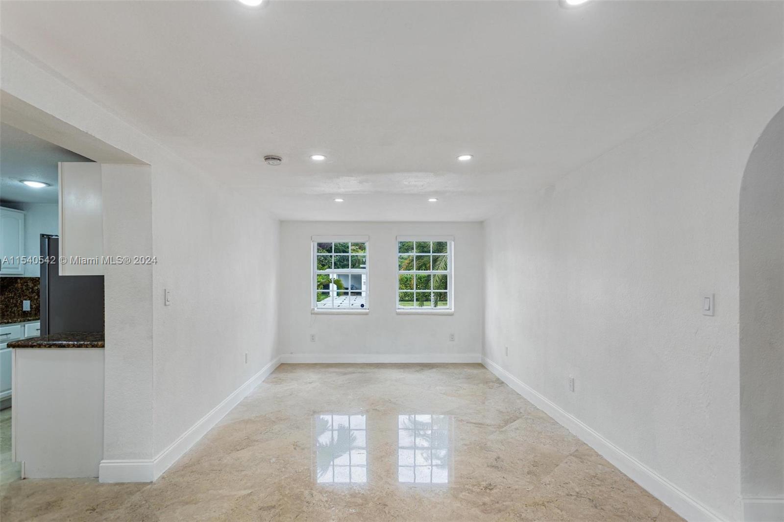 RIVIERA ESTATES 2ND ADDN - Residential Lease