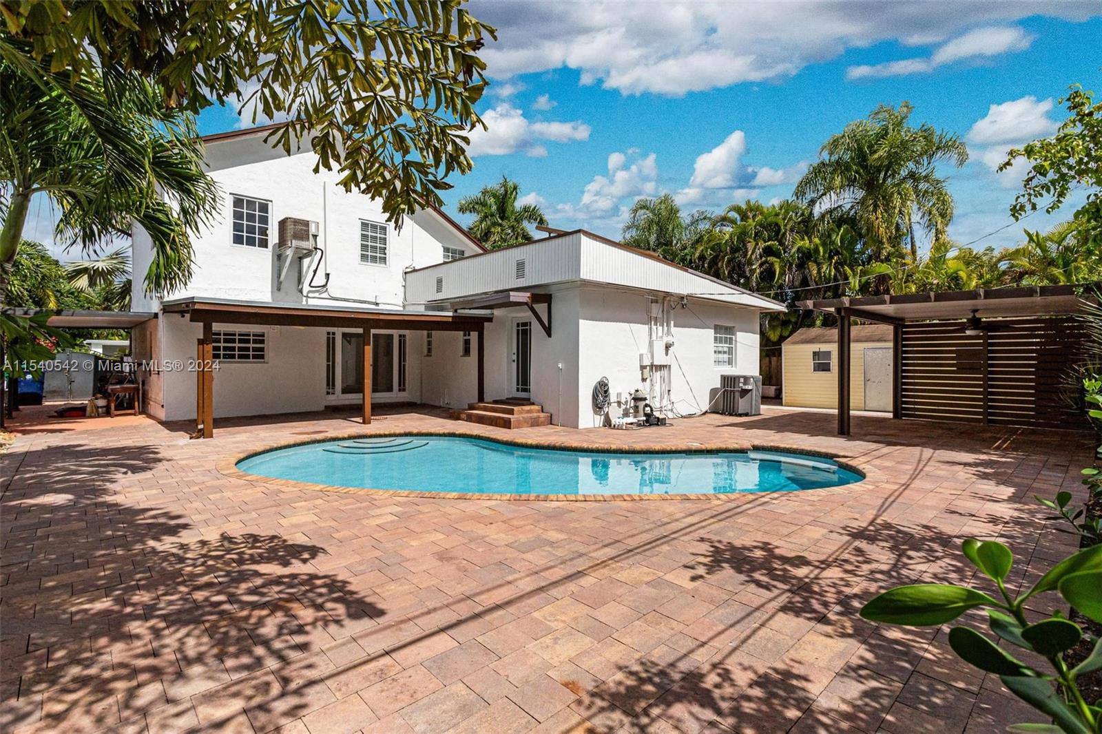 RIVIERA ESTATES 2ND ADDN - Residential Lease