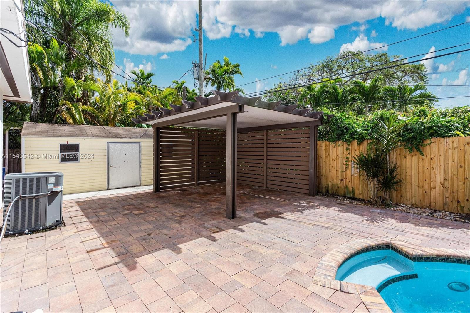 RIVIERA ESTATES 2ND ADDN - Residential Lease