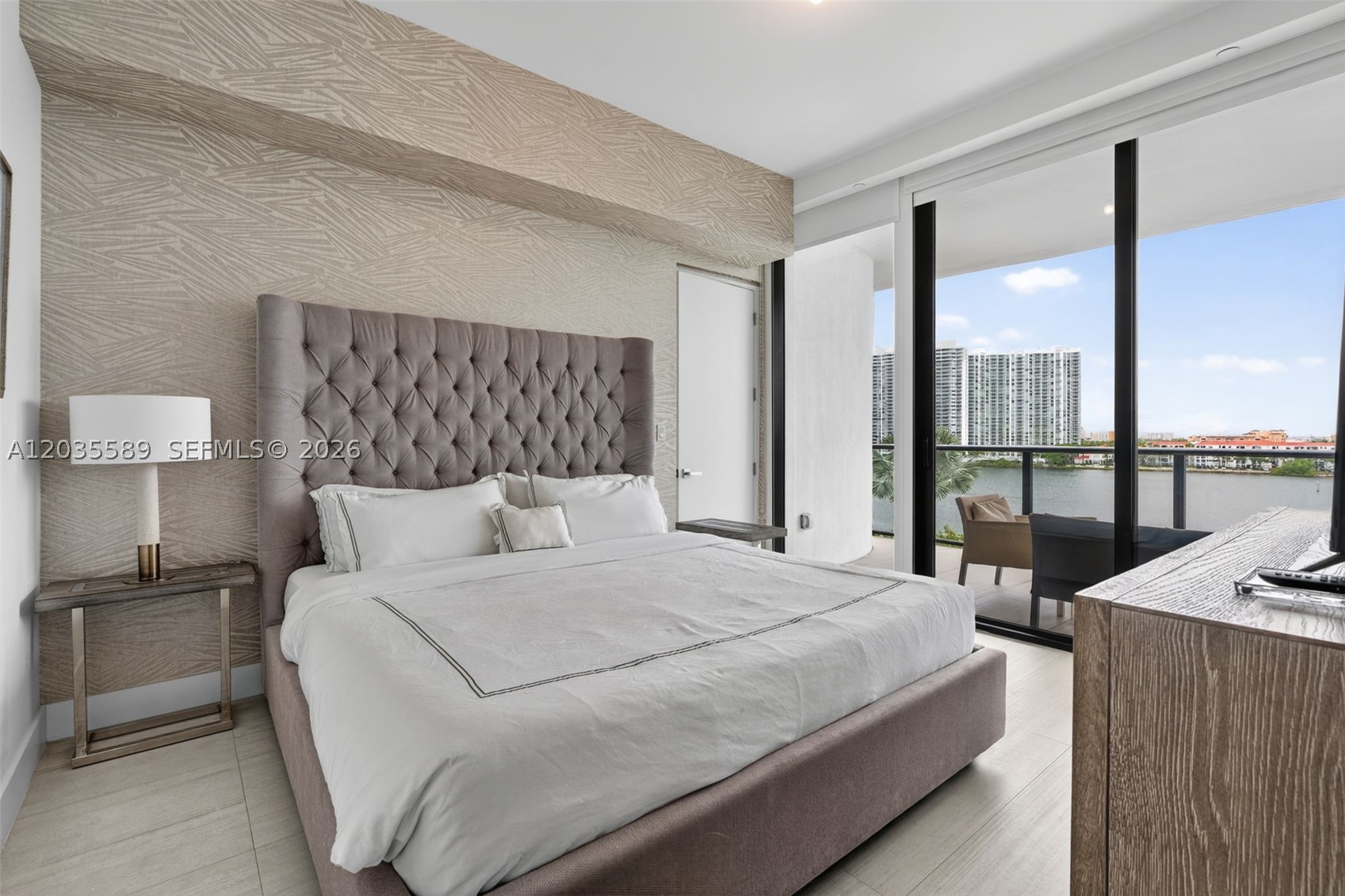PRIVE CONDO - Residential Lease