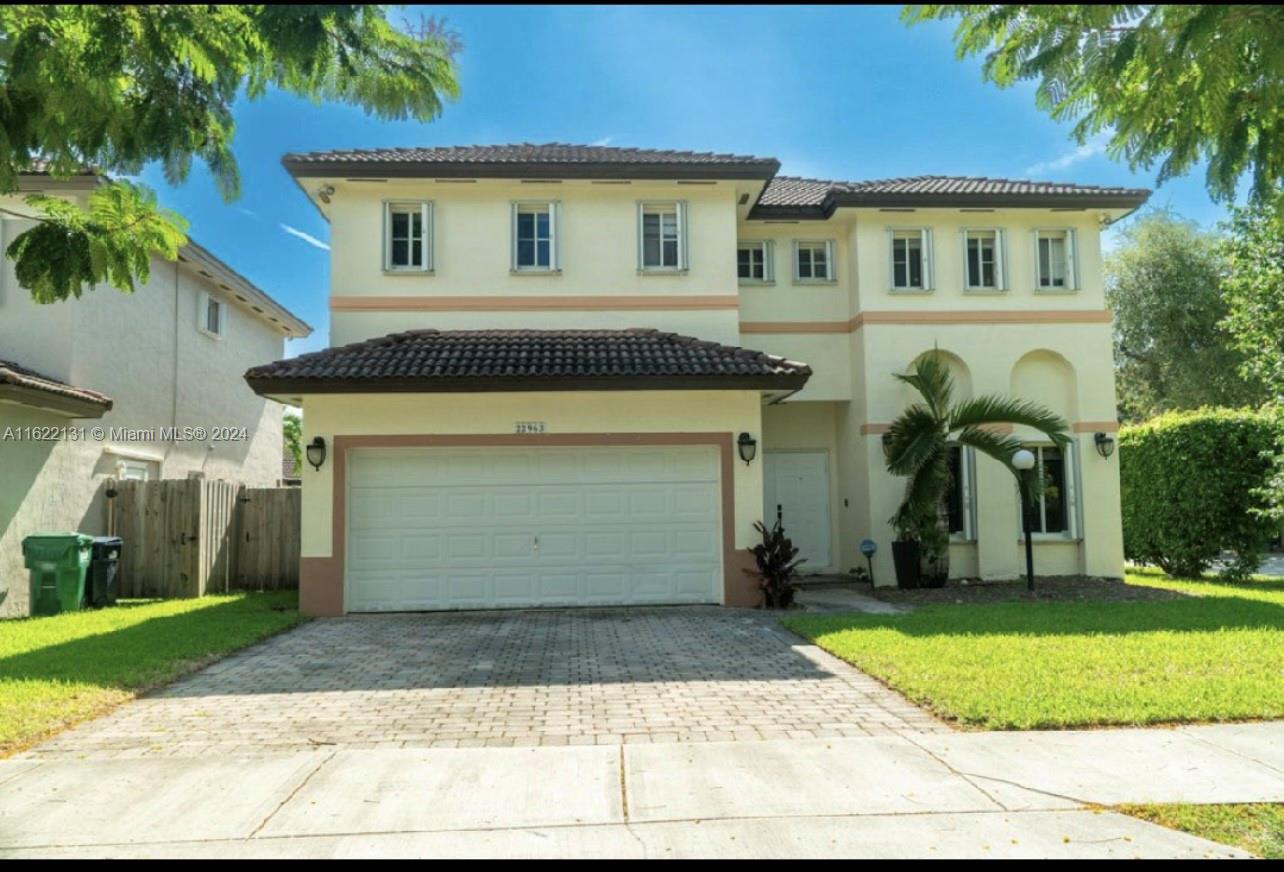 SILVER PALM HOMES - Residential Lease
