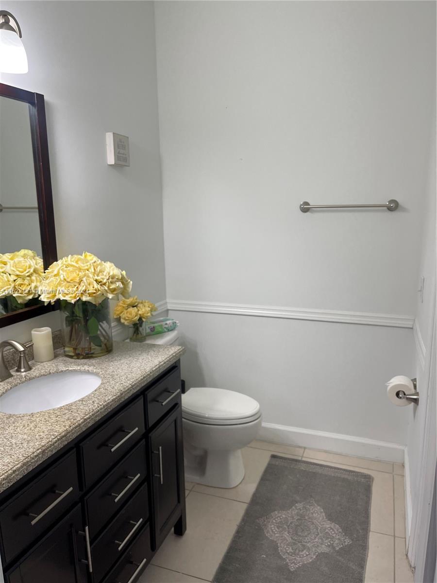 SILVER PALM HOMES - Residential Lease
