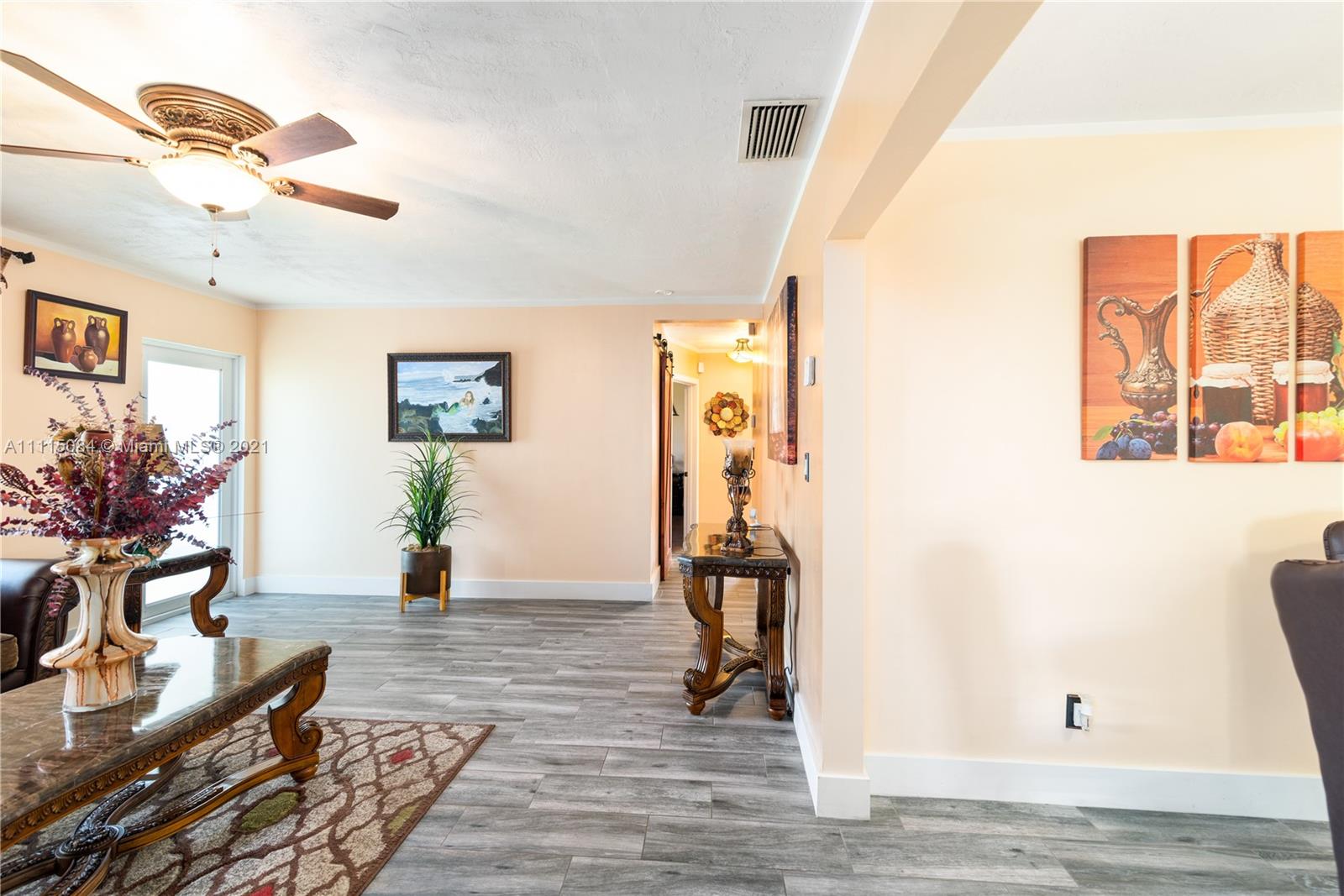 PASADENA LAKES WEST - Residential