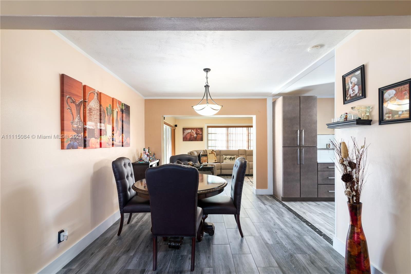 PASADENA LAKES WEST - Residential