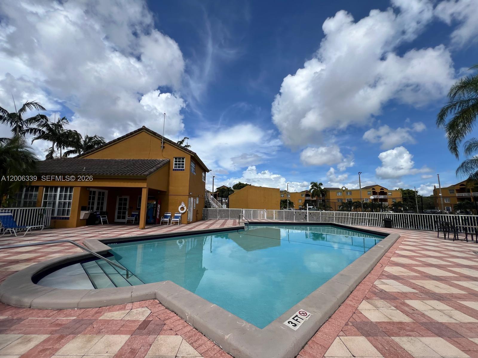 SOLEIL AT FONTAINEBLEAU C - Residential
