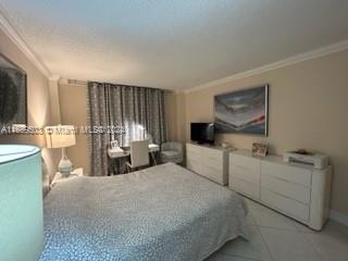 WINSTON TOWERS 600 CONDO - Residential