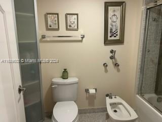 WINSTON TOWERS 600 CONDO - Residential