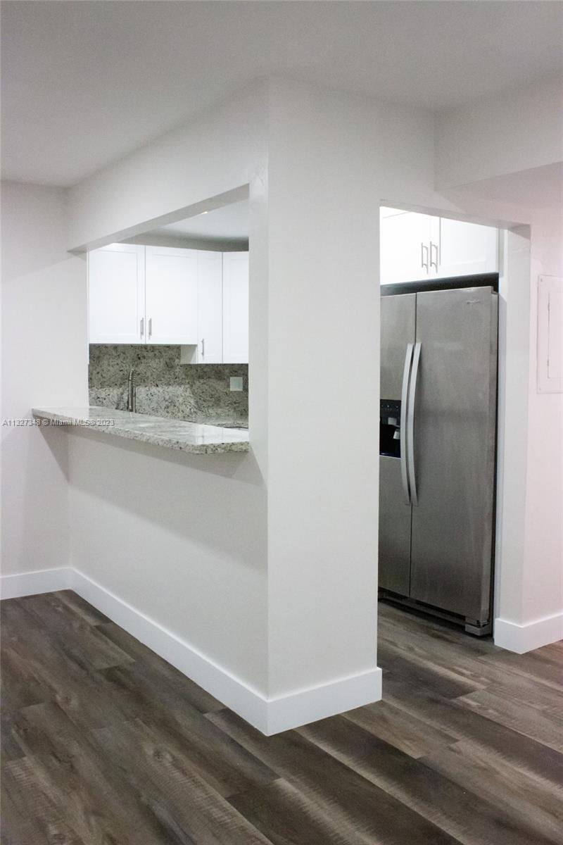KENDALL ACRES CONDO BLDG - Residential