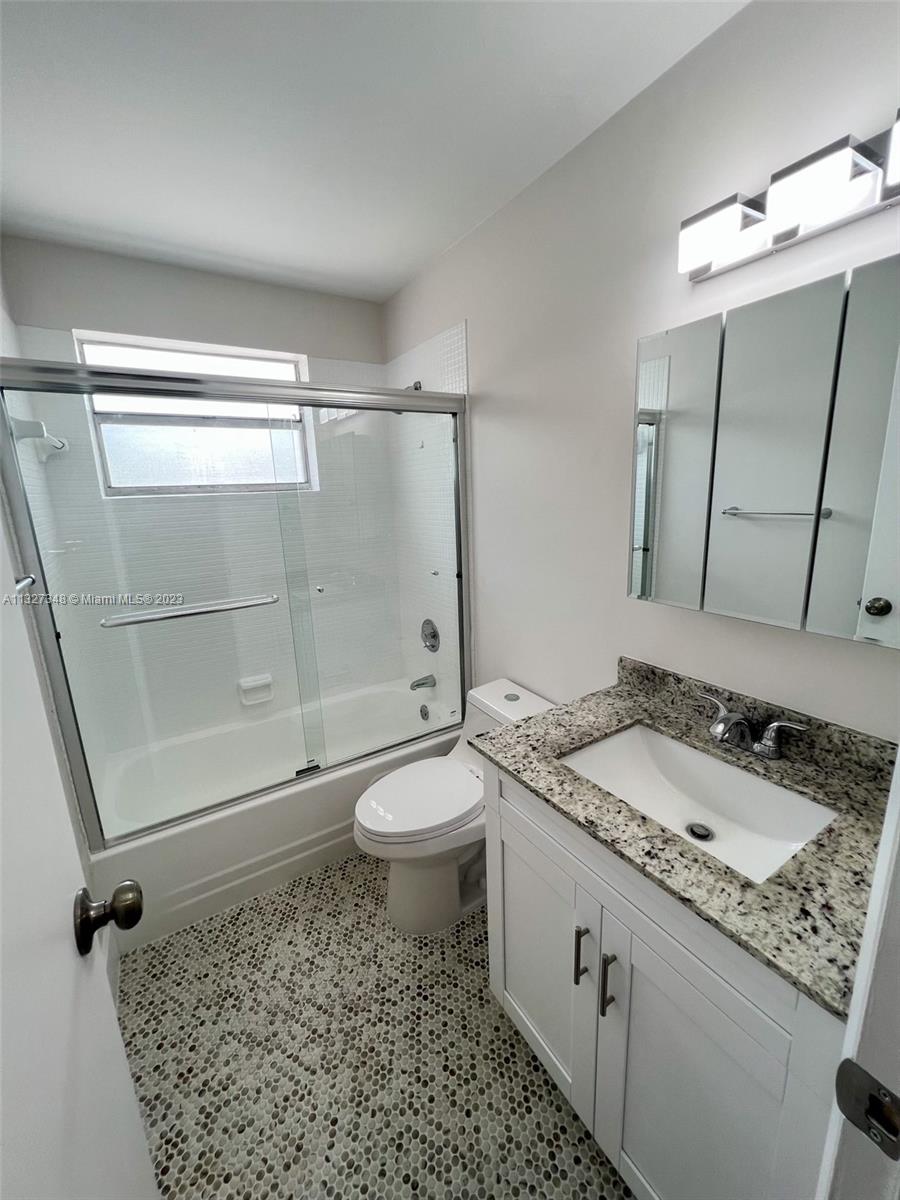 KENDALL ACRES CONDO BLDG - Residential