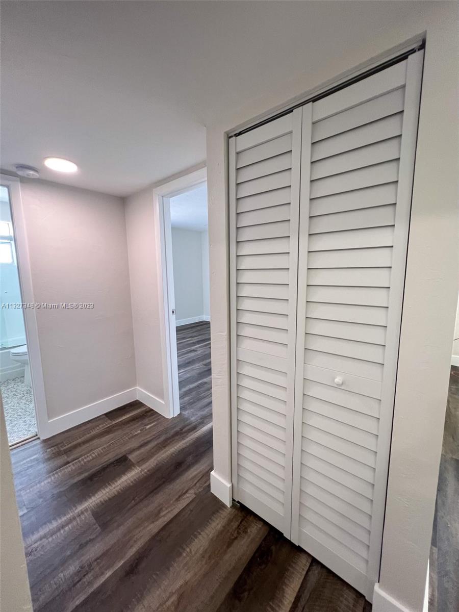 KENDALL ACRES CONDO BLDG - Residential