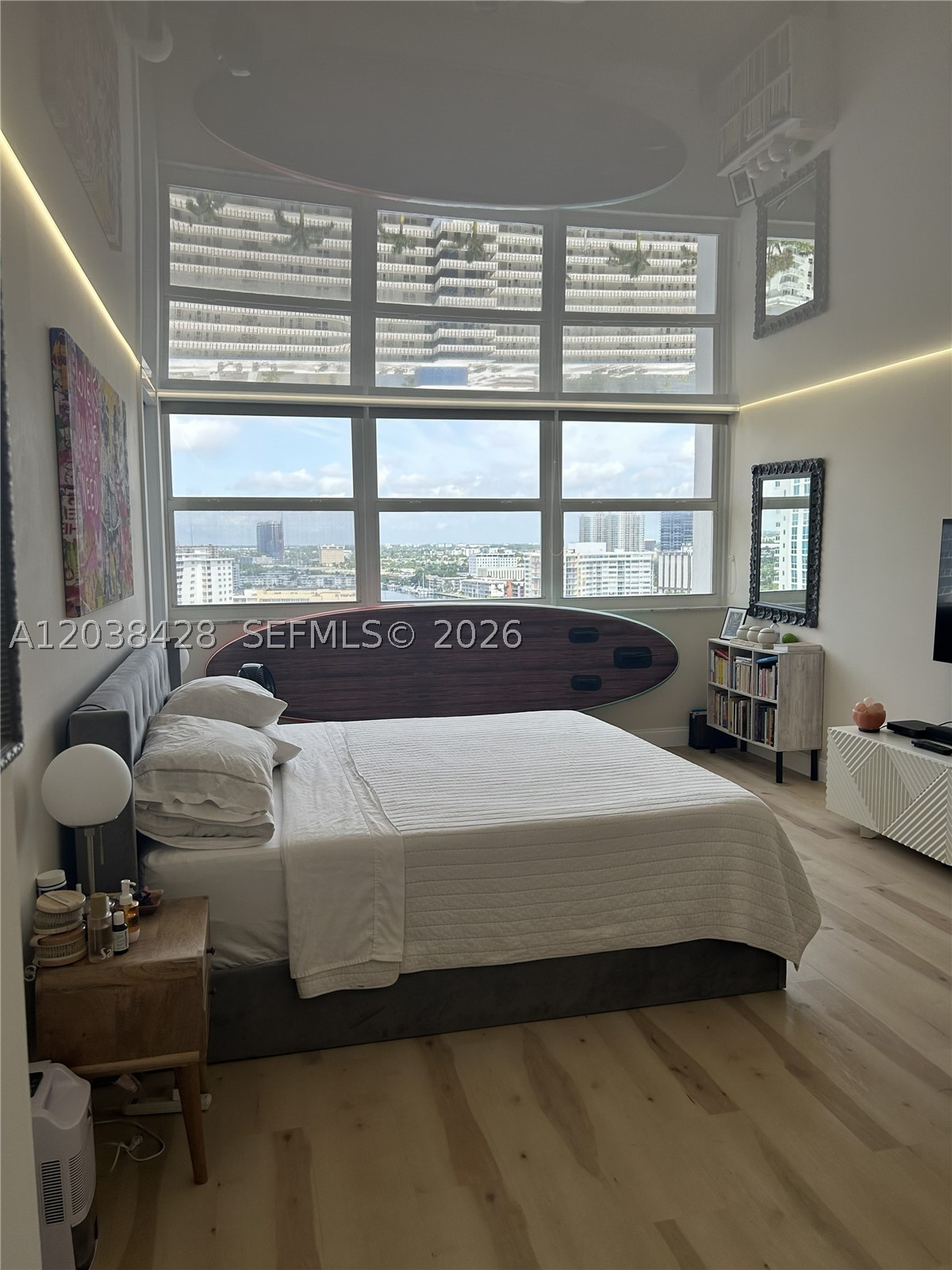 LA MER ESTATES SOUTH COND - Residential Lease