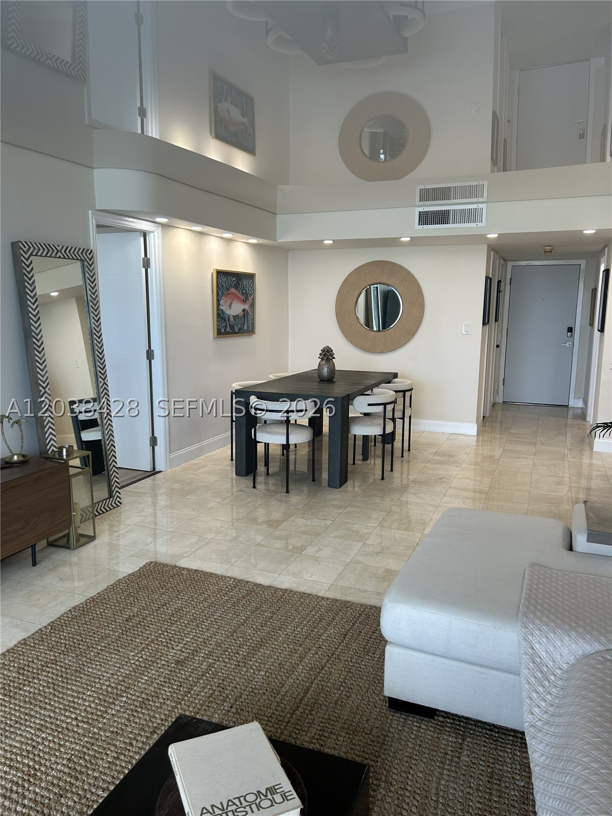 LA MER ESTATES SOUTH COND - Residential Lease