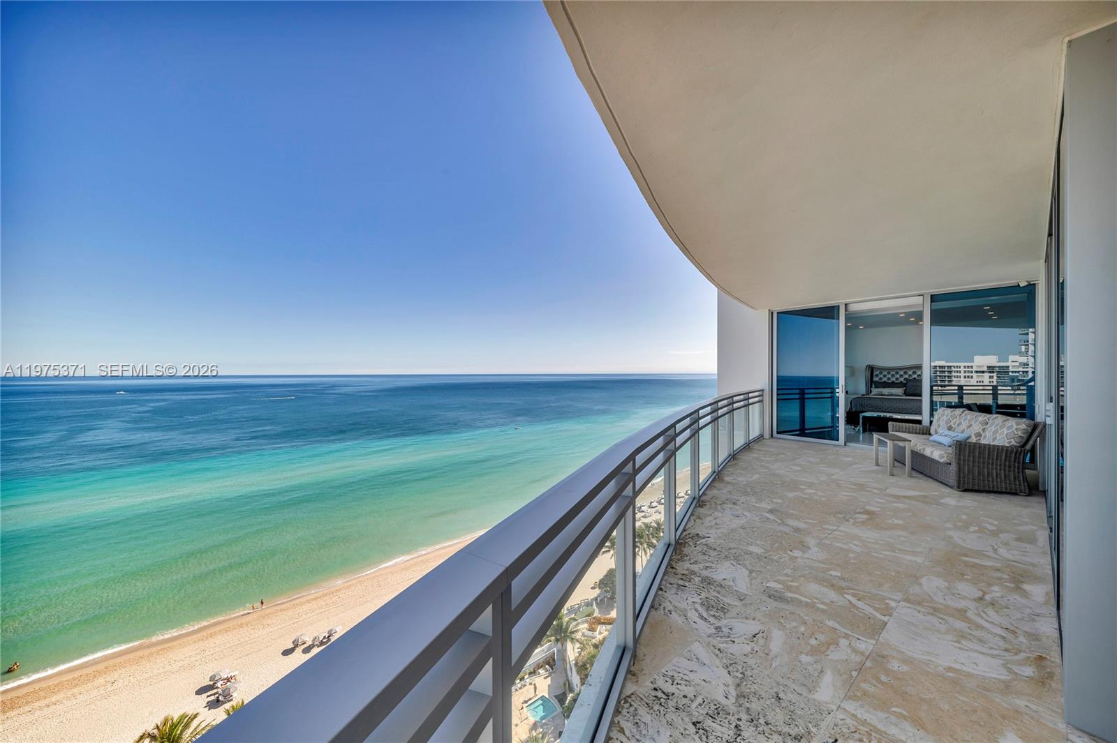 DIPLOMAT OCEANFRONT RESID - Residential