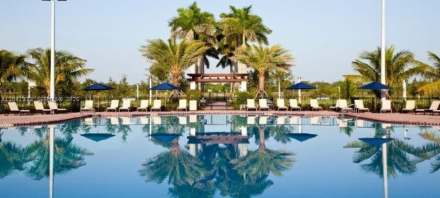 SILVER PALM EAST SEC THRE - Residential